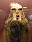 Dans la culture congolaise, les masques étaient très importantes. Elles sont très rares maintenant, parce que la mission a fait détruire la plupart d’entre eux.